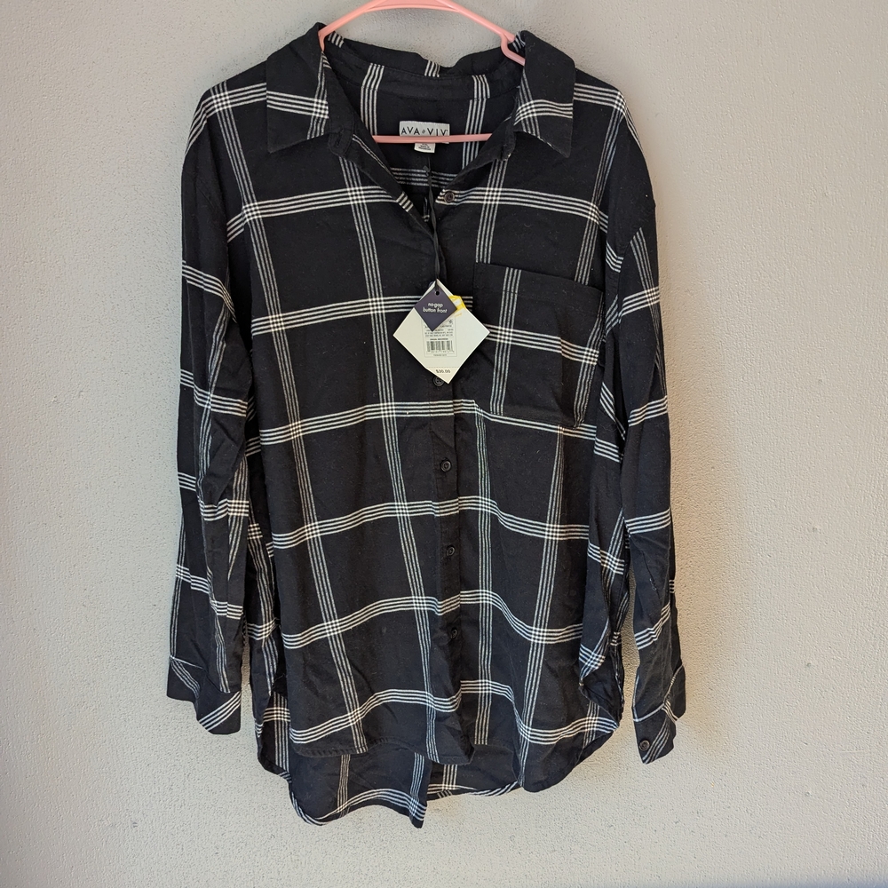 Ava & Viv Black and White Plaid Button Down Shirt